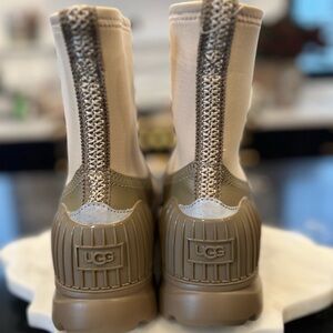 UGG **Brand New w/ Tags** Neumal X Zip Rain Boot